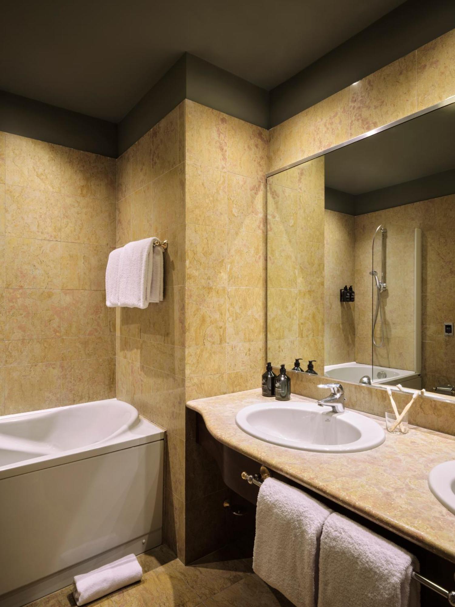 Max Brown Hotel Missori, Part Of Sircle Collection Milan Exterior photo